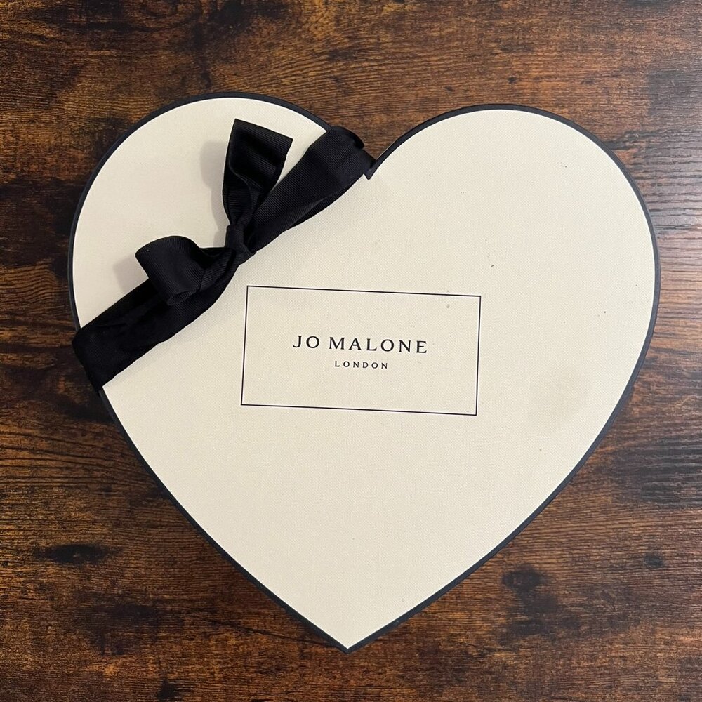 Jo Malone Valentine Heart Gift Box